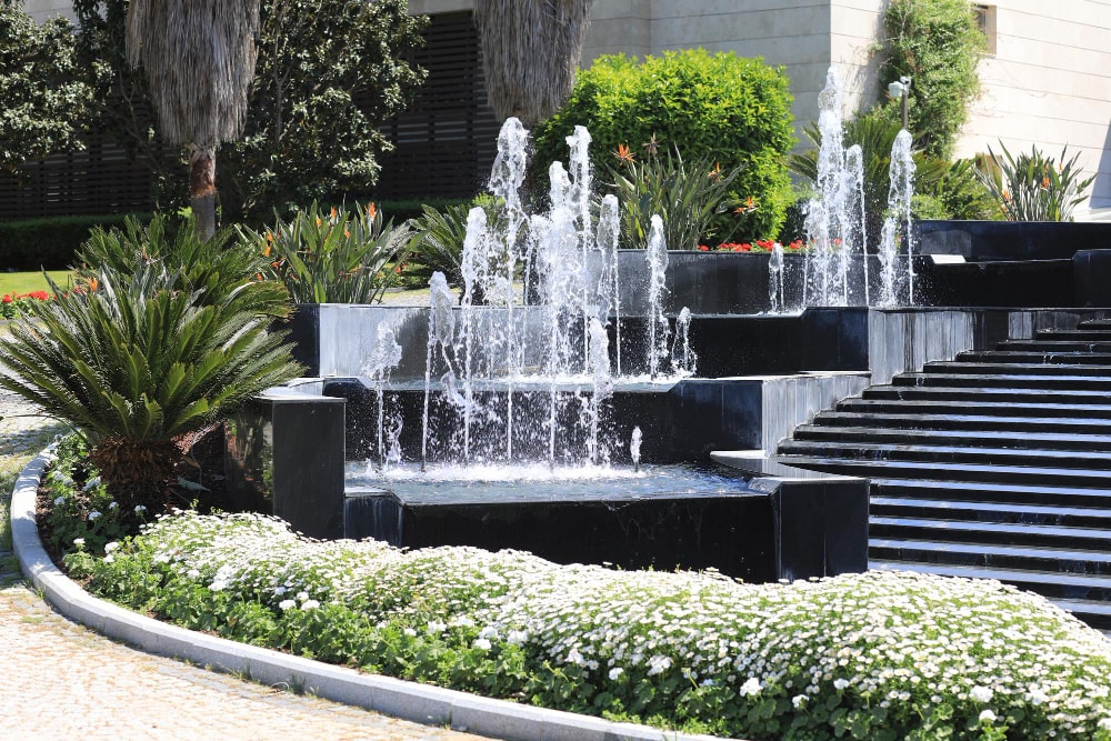 Décorer son jardin avec une fontaine