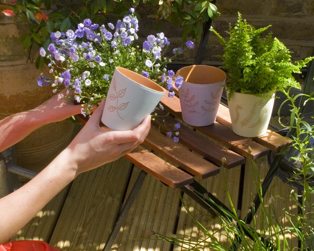 Petit pot en terre cuite